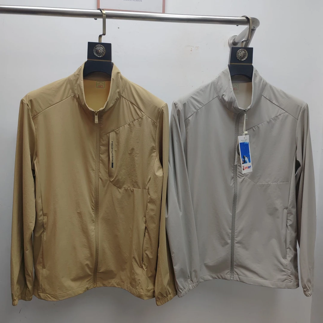 户外 男士春夏薄款立领休闲登山皮肤衣夹克外套