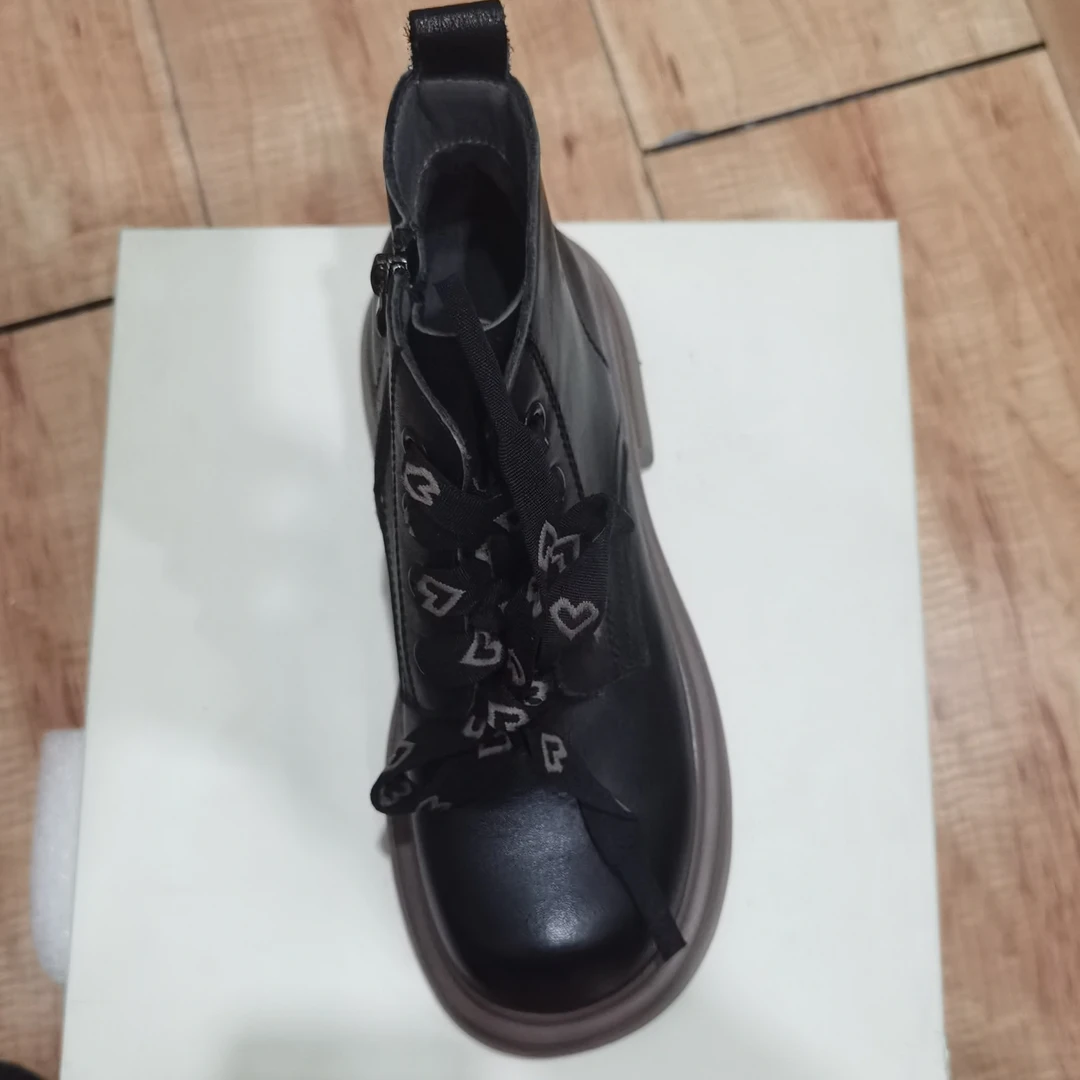 漫步佳人M175英伦极简风秋冬马丁靴女靴休闲风