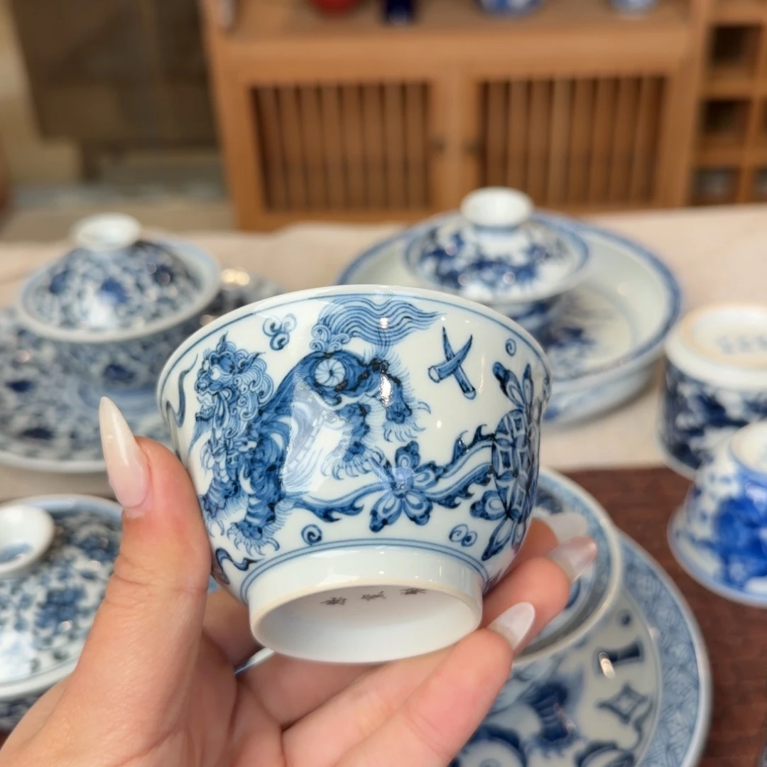 用***9瓷片青花瓷器的制作工艺与工艺等方面