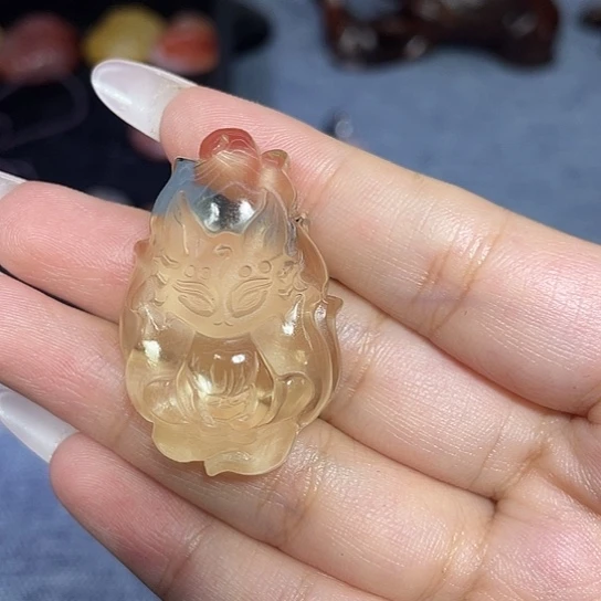 颈饰未镶嵌水晶黄水