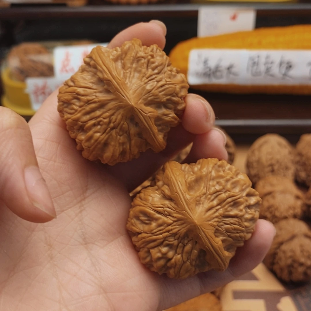 文玩核桃吊坠39金锭子元宝