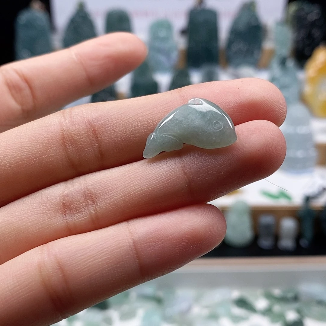 翡翠未镶嵌颈饰翡翠吊坠79