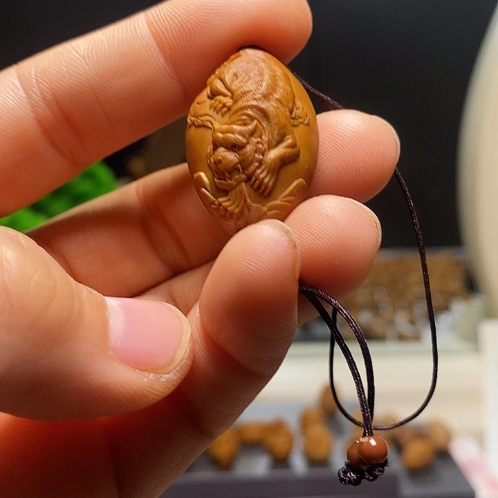橄榄核吊坠橄榄球赛