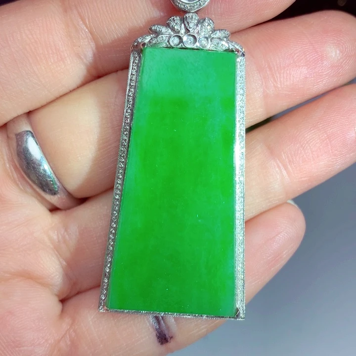 翡翠吊坠(不含链)未镶嵌