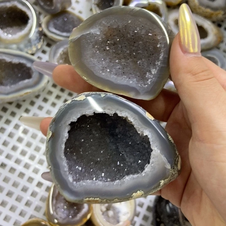 水晶珠宝半成品未镶嵌聚宝盆