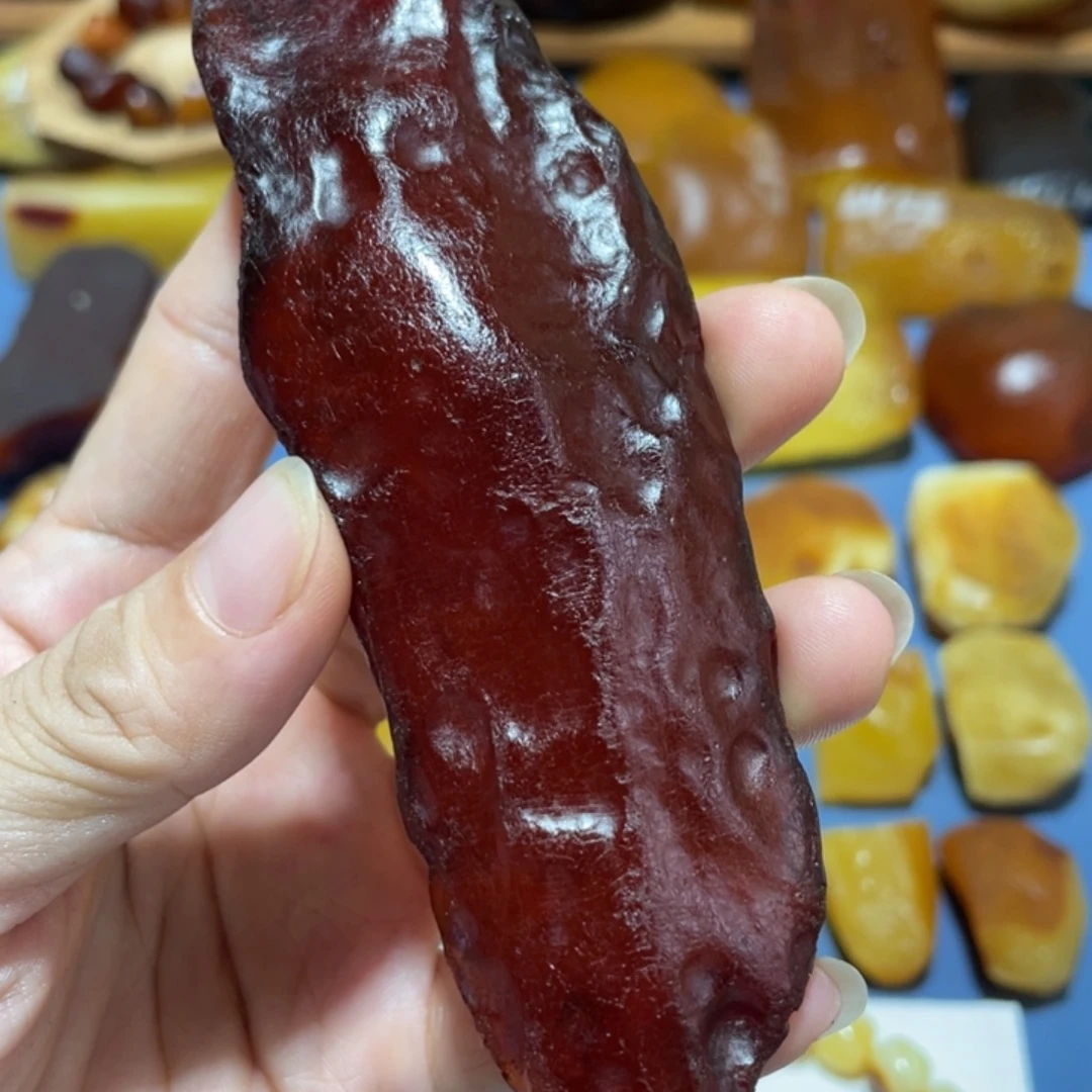 定制蜜蜡未镶嵌雕刻剑