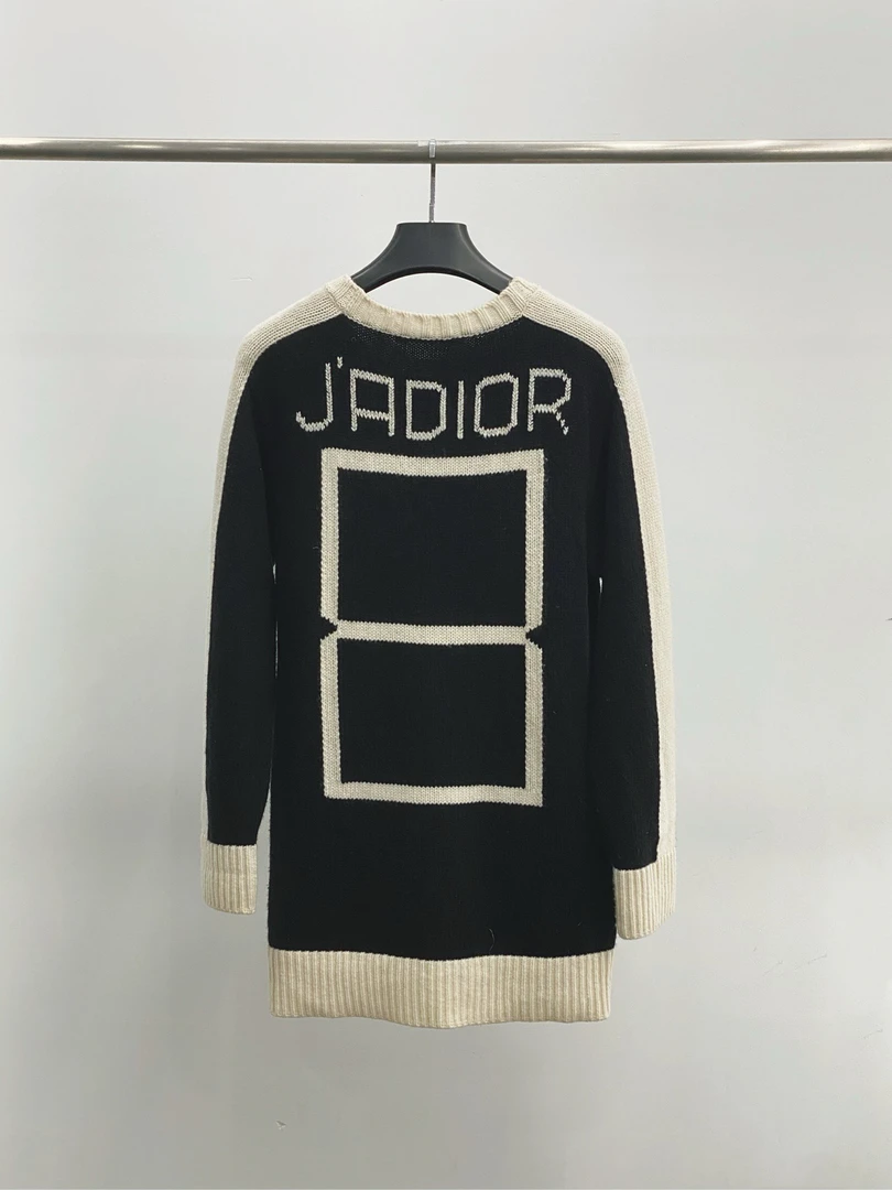 全新未使用 DIOR/迪奥 sm12131520 黑白拼色logo长款毛衣 38码