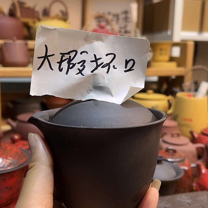 微瑕也不知道多少人喜欢