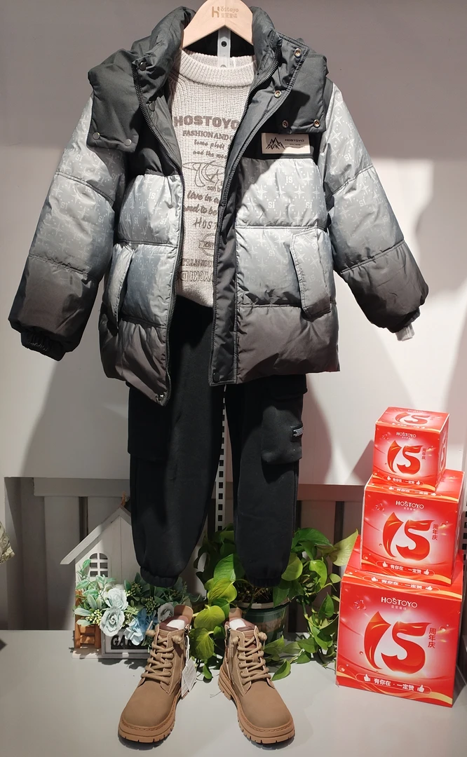 男大超酷童羽绒服