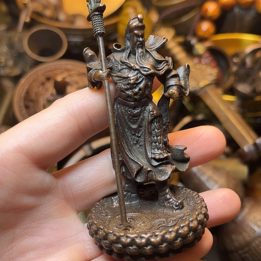 精美铜器工艺品等