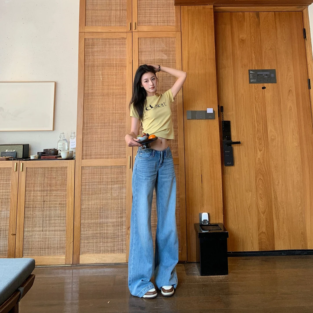 （非图片）直播牛仔裤女，默认微瑕