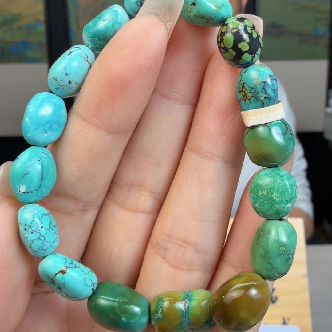 绿松石未镶嵌珠宝奇石