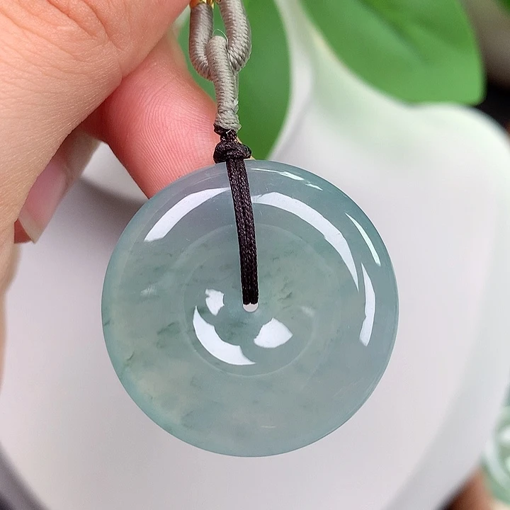 翡翠未镶嵌颈饰平安扣 31.1x6.5mm