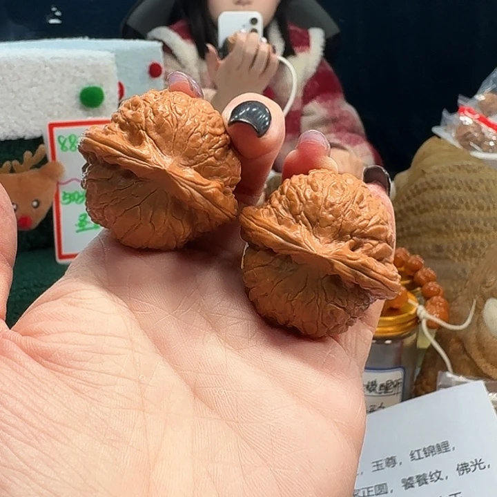 吊坠桃核乾隆磨38尺