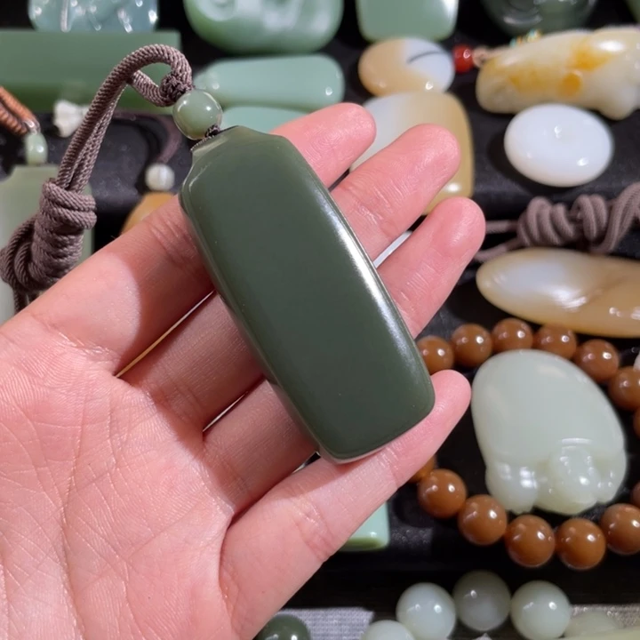 和田玉戒指未镶嵌