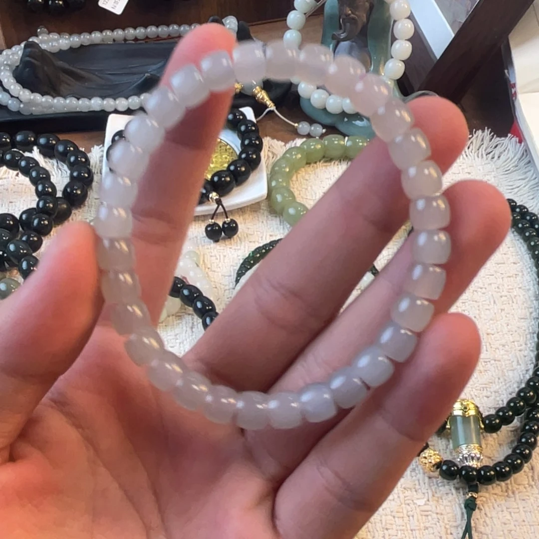 未镶嵌手链和田玉