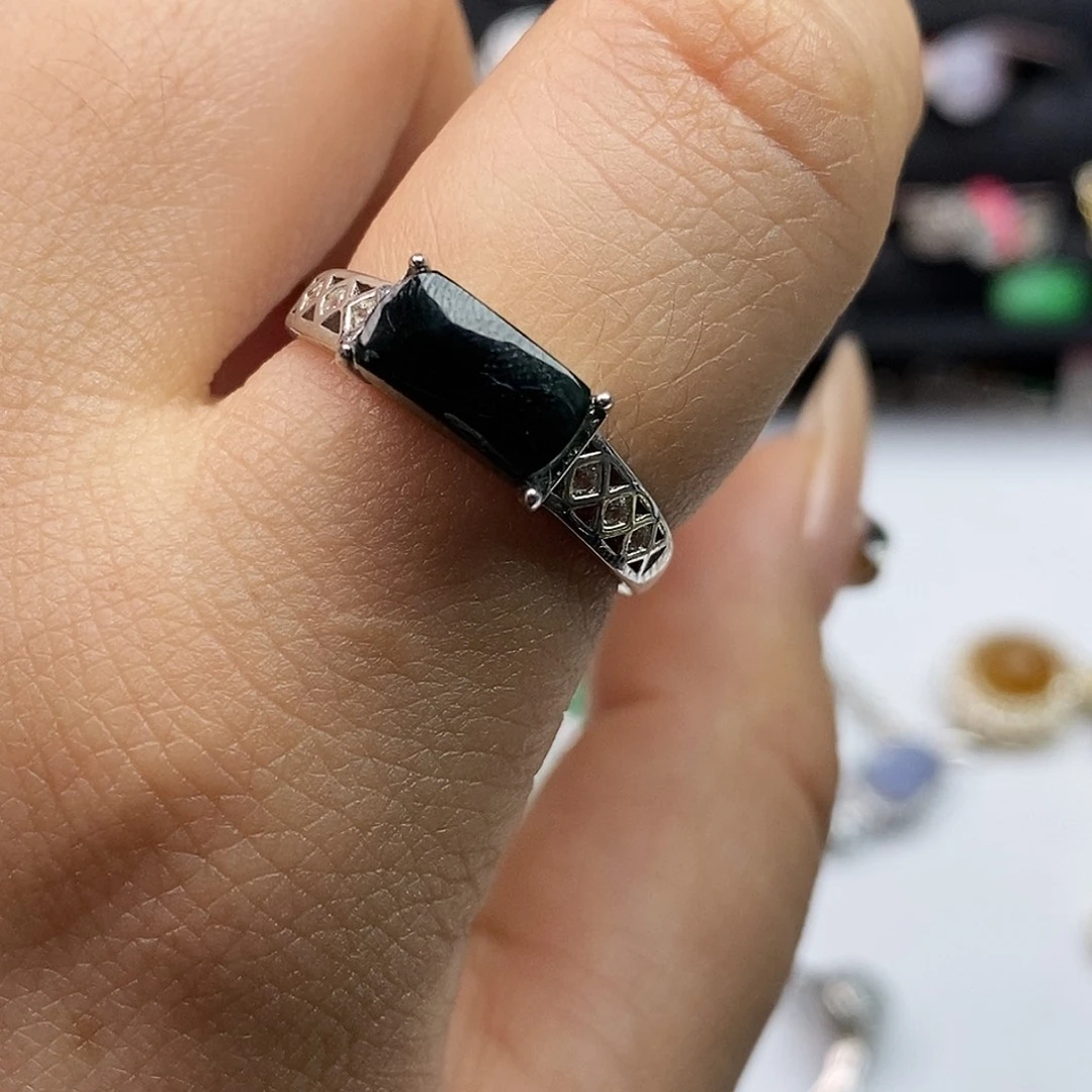 I***o翡翠未镶嵌戒指翡翠