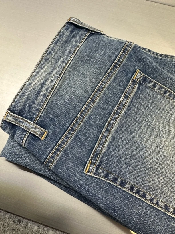 2025春款休闲轻奢男士蓝色潮流牛仔裤