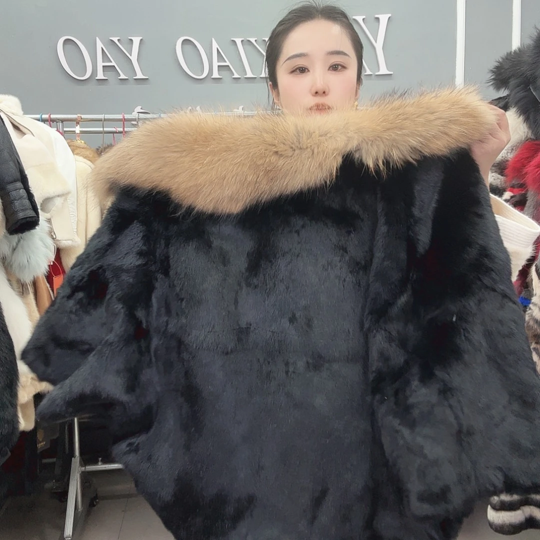 姚小妖家高端皮草