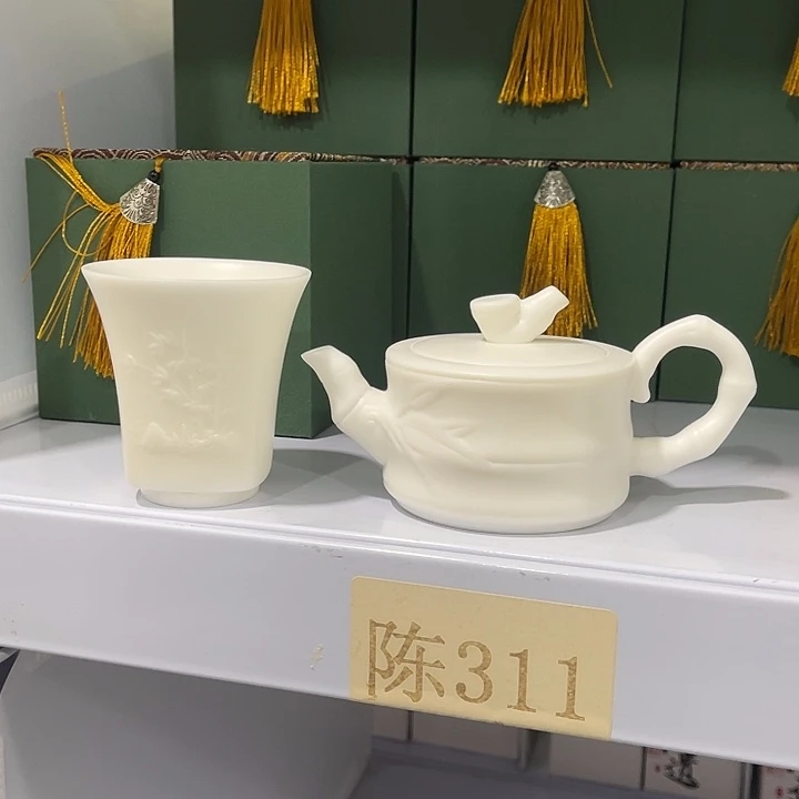 福利待遇多多哦哦哦