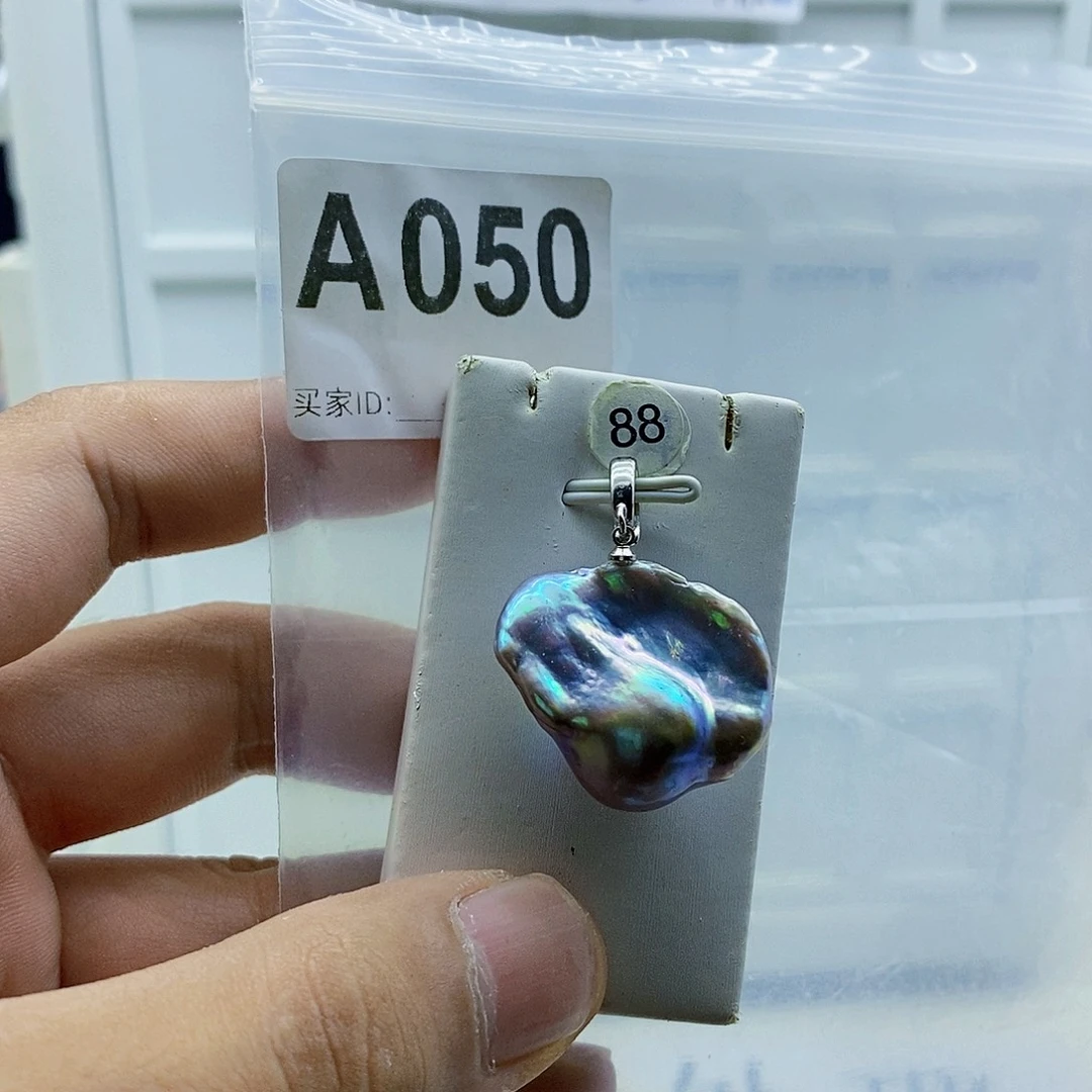 淡水珍珠颈饰合金
