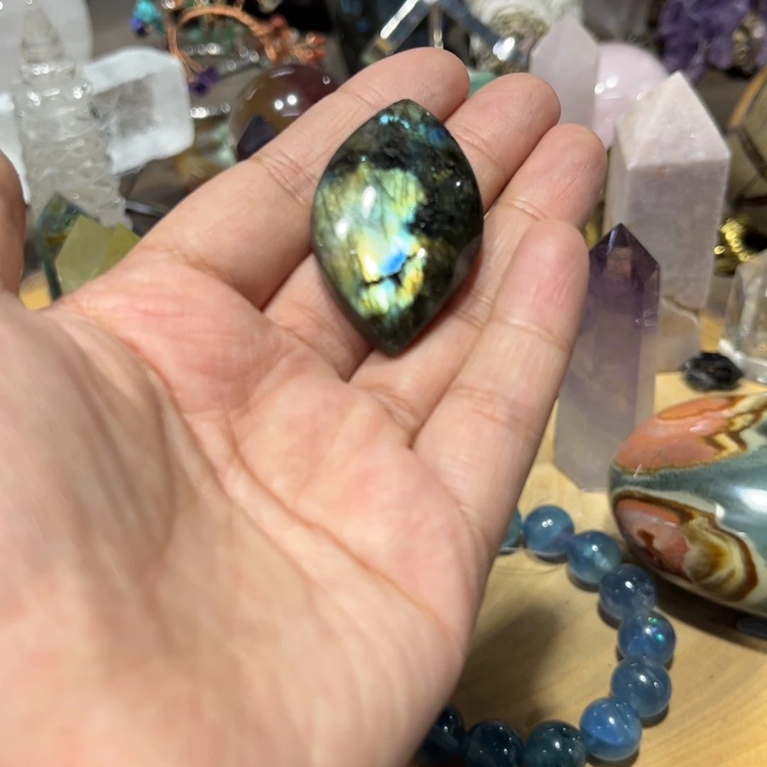 水晶珠宝半成品未镶嵌多样性发其一