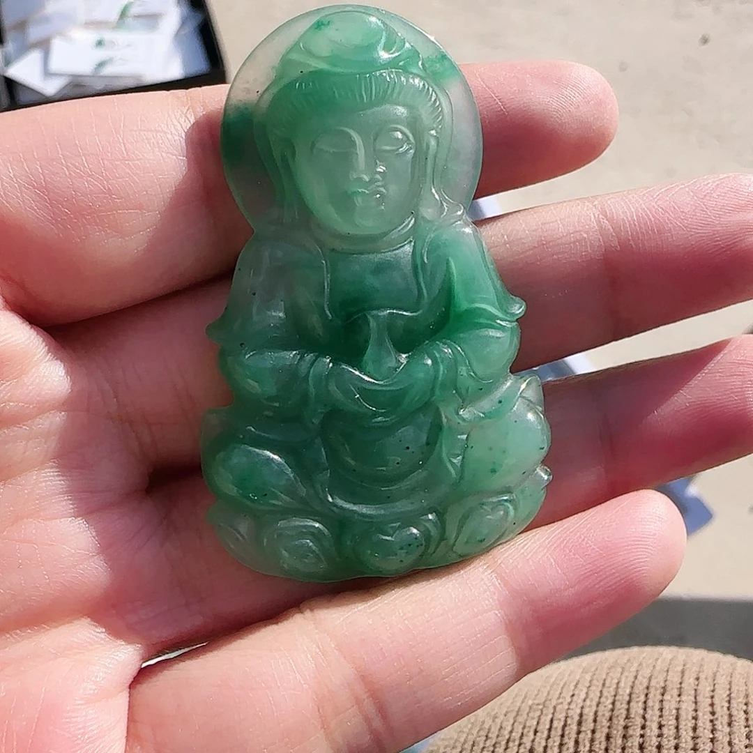 石英质玉颈饰未镶嵌