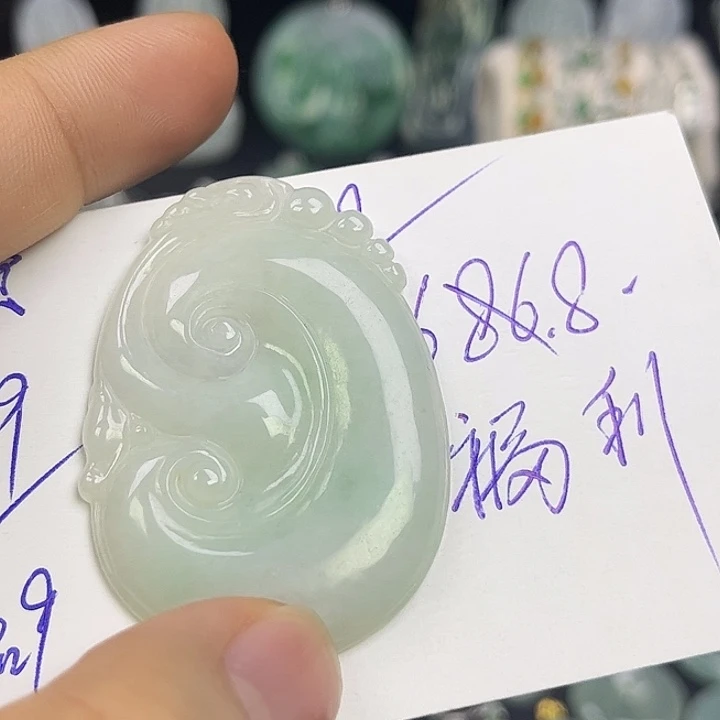 翡翠未镶嵌颈饰缅甸翡翠