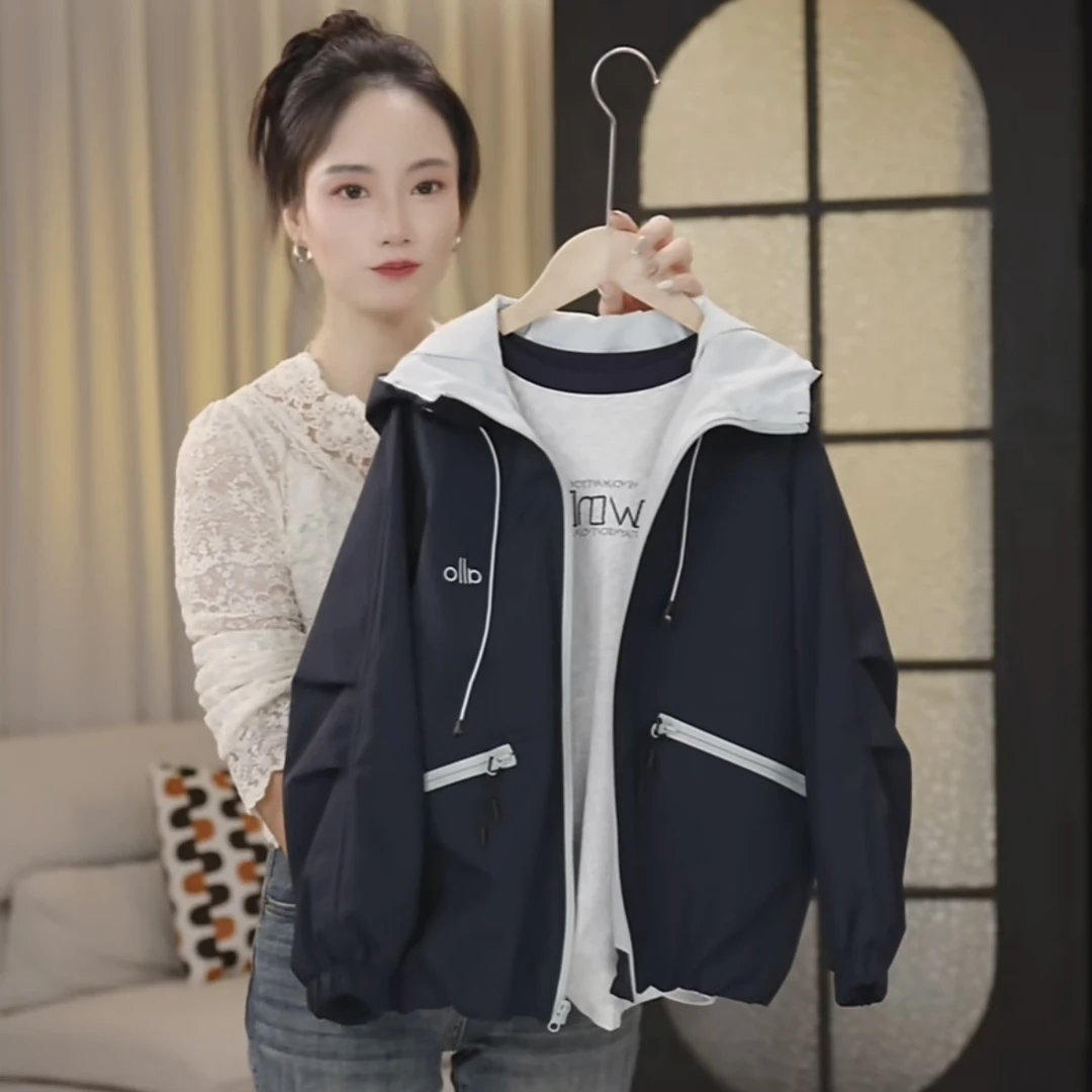 秋季新款女童韩版冲锋衣外套儿童户外休闲连帽夹克zb6025田范KIDS