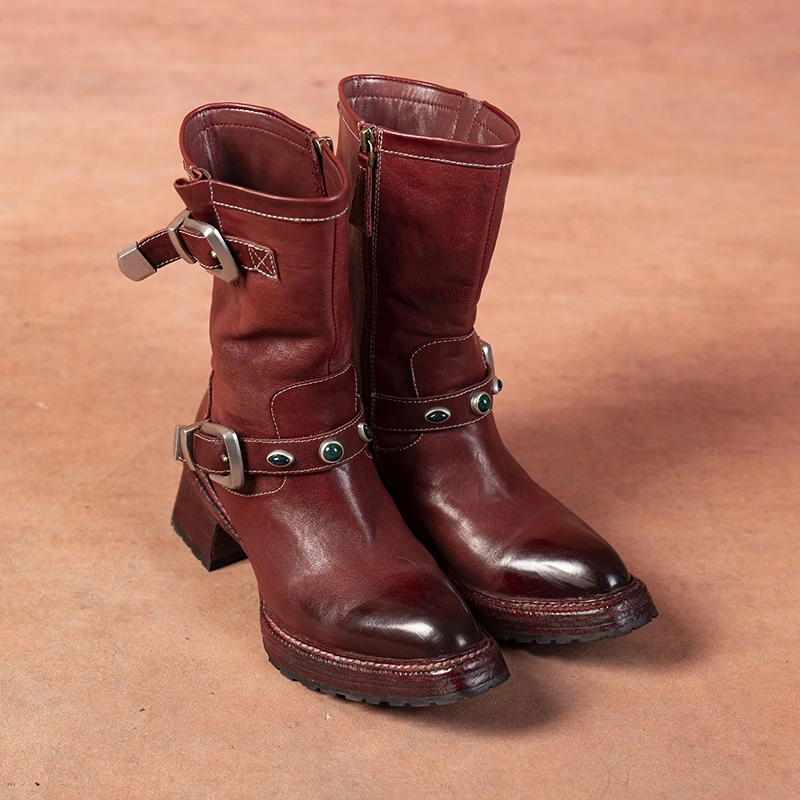 我的搭配师2025秋冬十月新款水洗马皮中筒靴