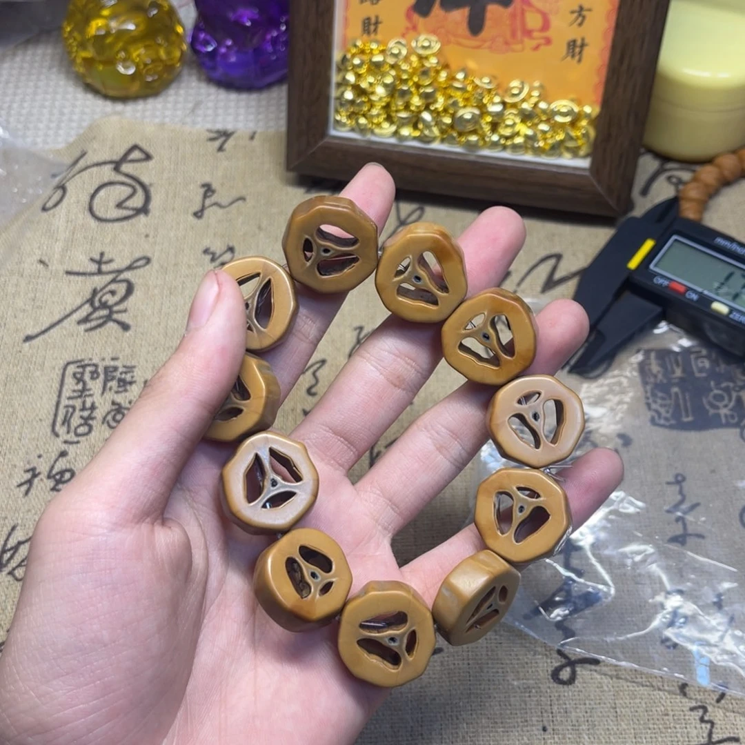 猴头核桃吊坠橄榄核