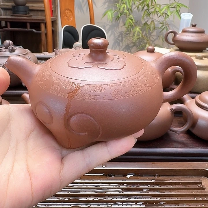 茶壶紫泥精工半手制作吉祥如意（200 C c）