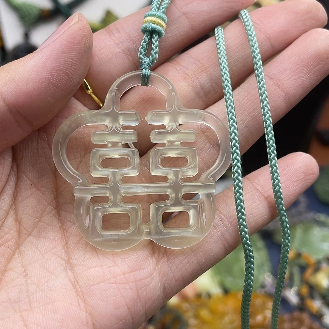 岫玉未镶嵌毛衣链