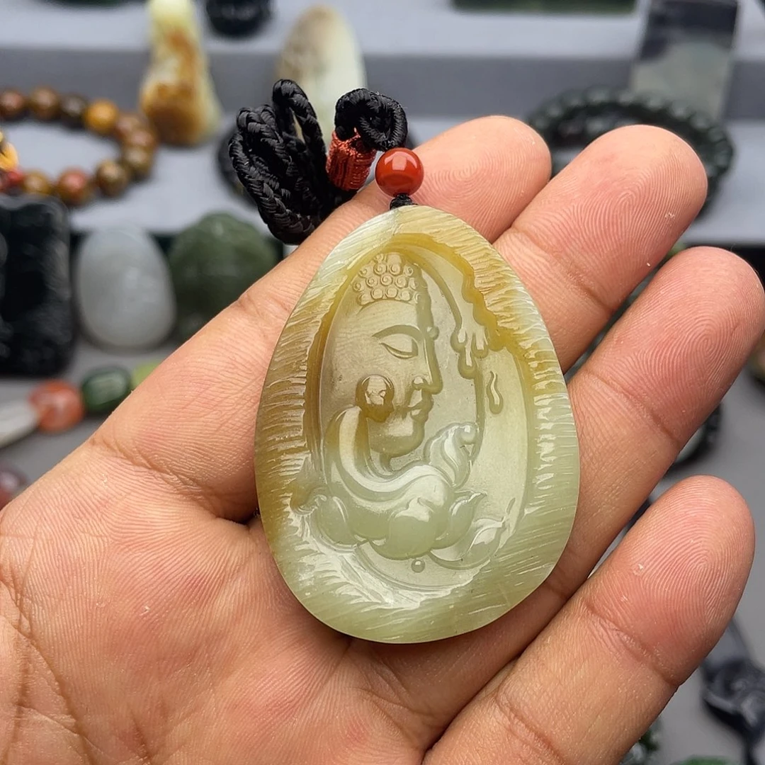 和田玉未镶嵌颈饰