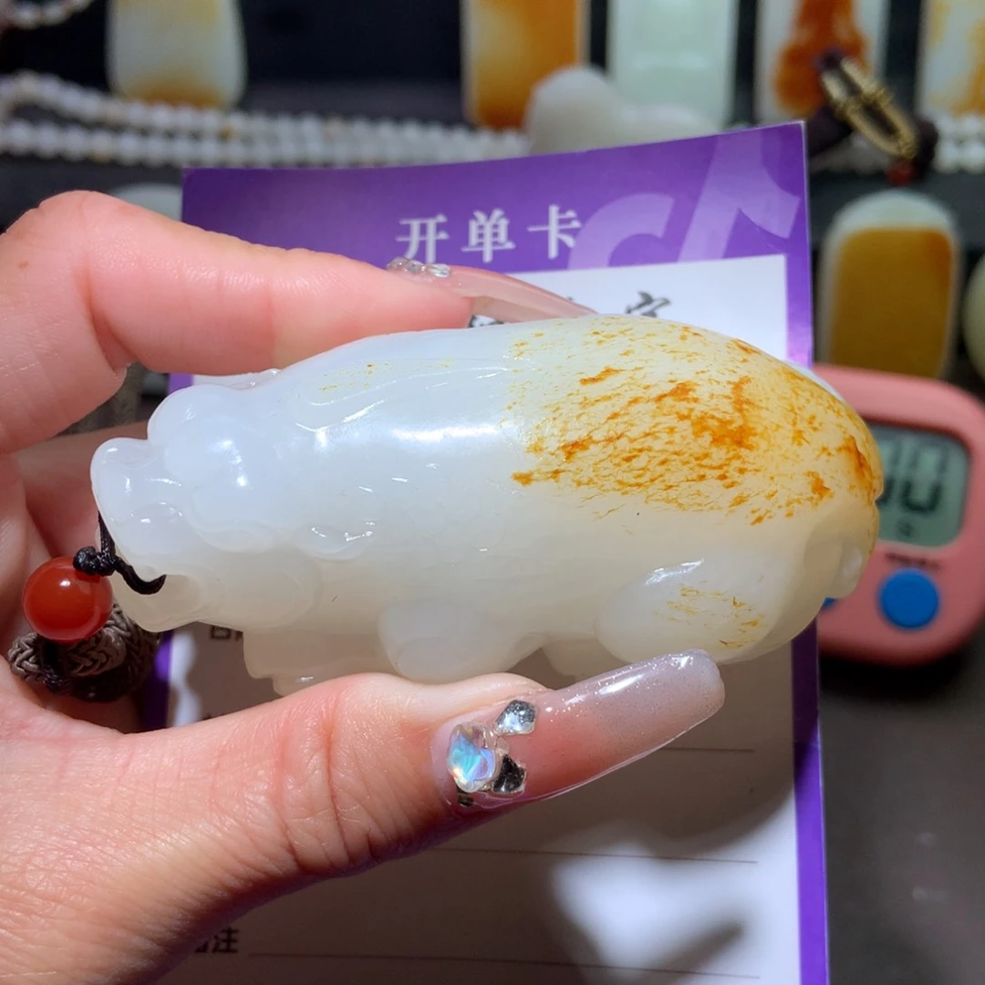 和田玉挂件未镶嵌感***错