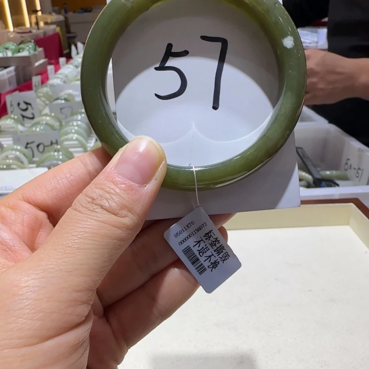 和田玉未镶嵌手镯606