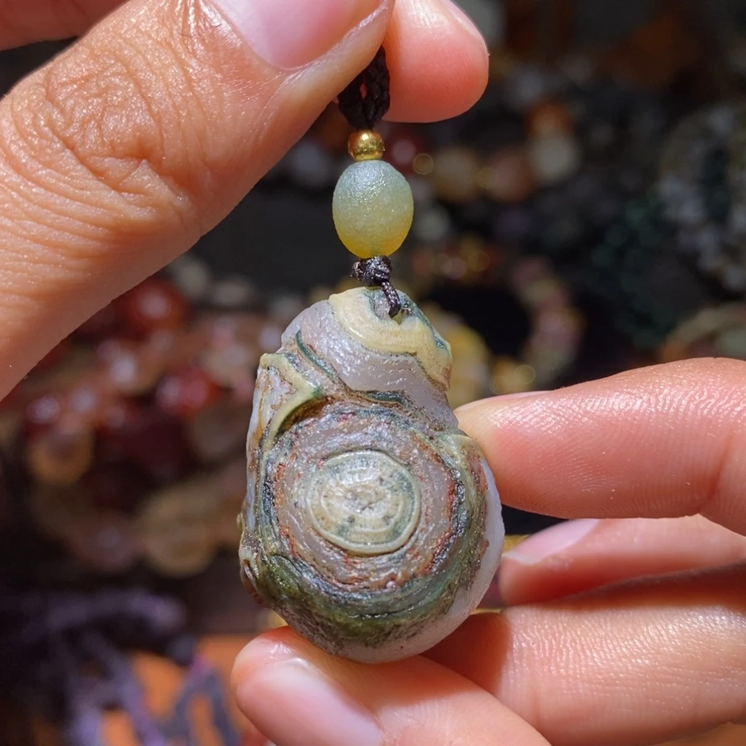 玛瑙/玉髓未镶嵌珠宝半成品