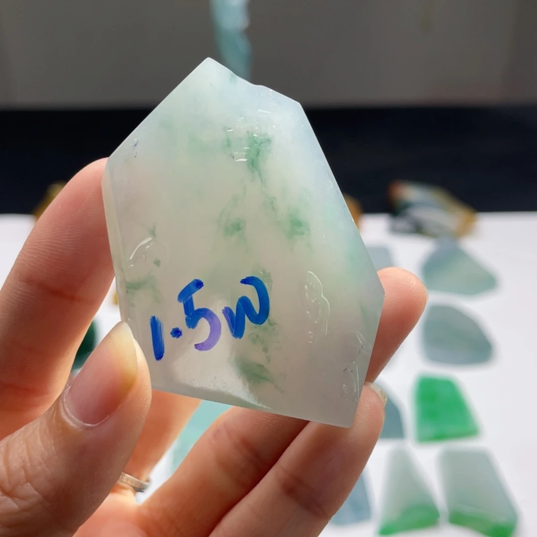 定制翡翠未镶嵌包工