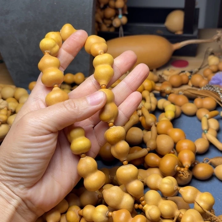 珍***事精配财包葫芦，13颗