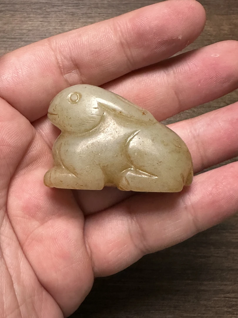 和田玉挂件小兔子