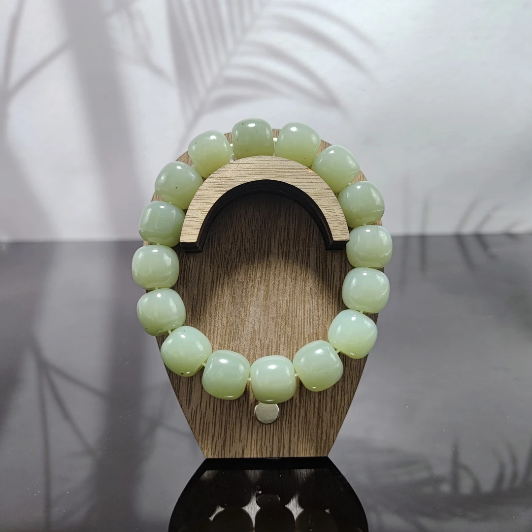 L和田玉桶珠手串（卡14）0175