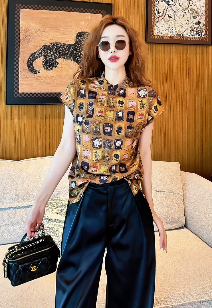 c3317 CC推荐 老钱风盘扣短袖小衫上衣