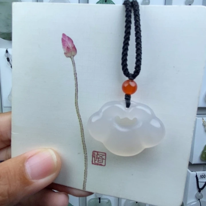 玛瑙/玉髓颈饰未镶嵌