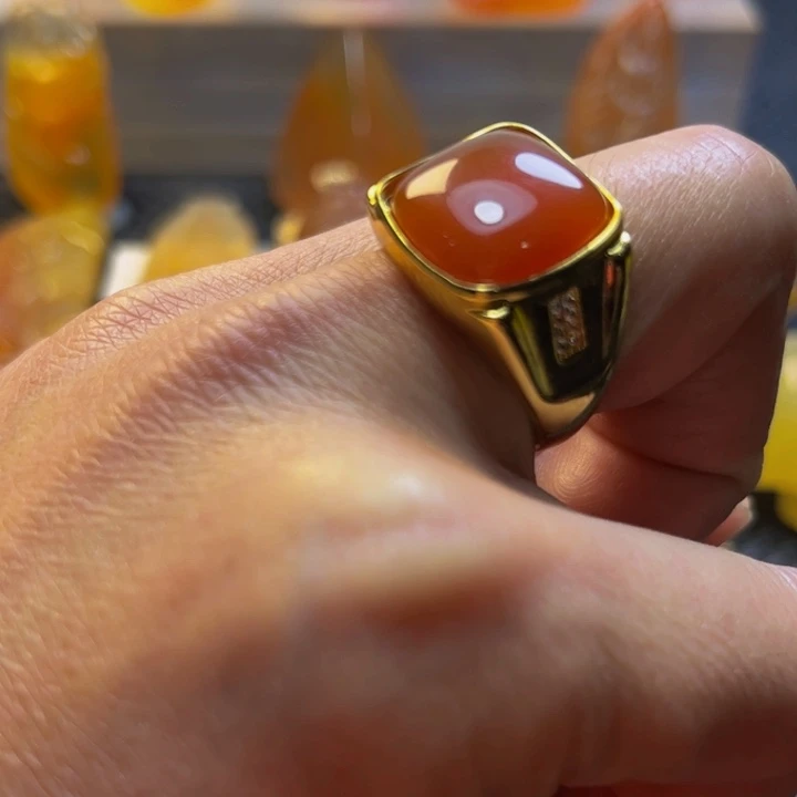 倚***风石英质玉未镶嵌旦面