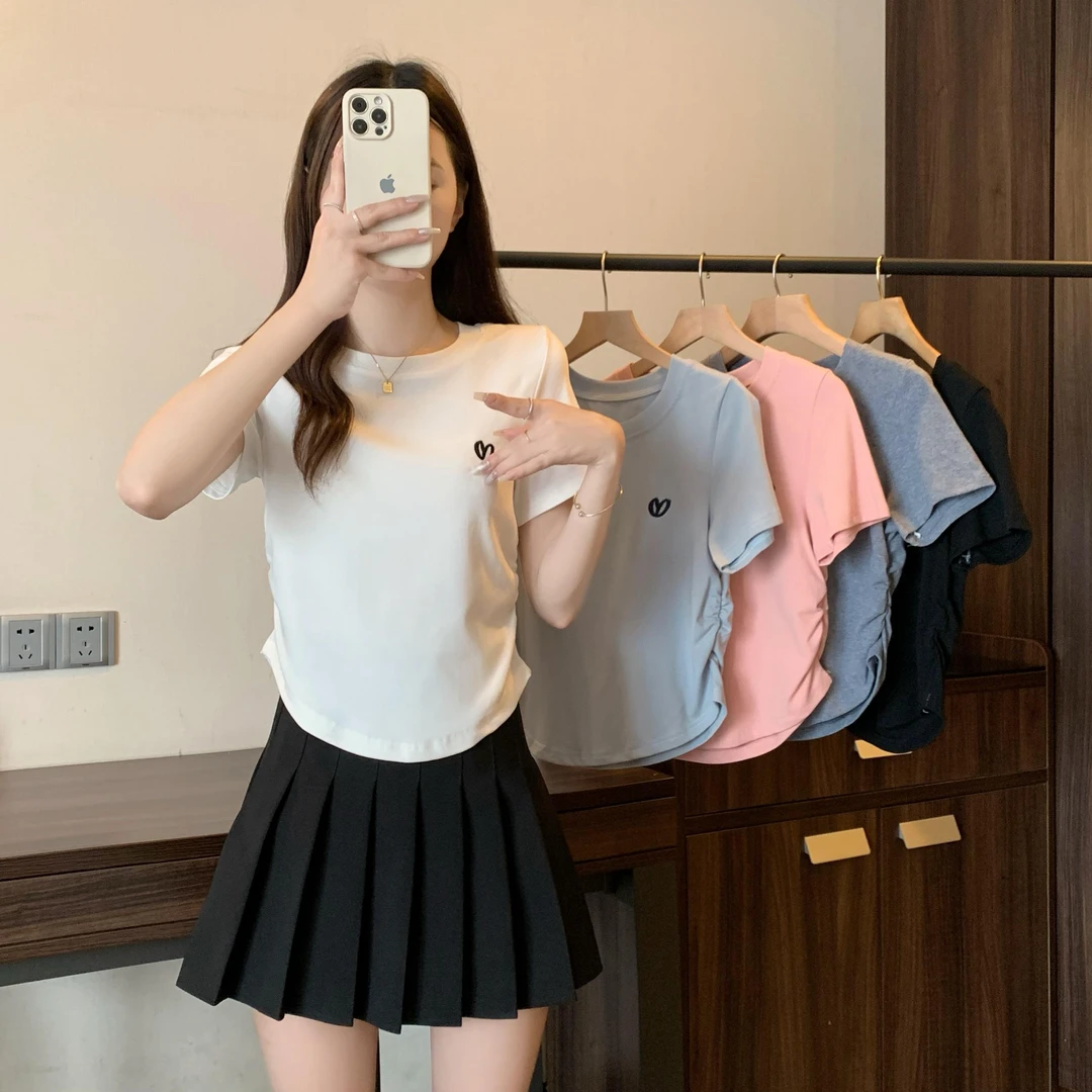 夏装大码女装新款软糯绣花爱心短袖上衣2561