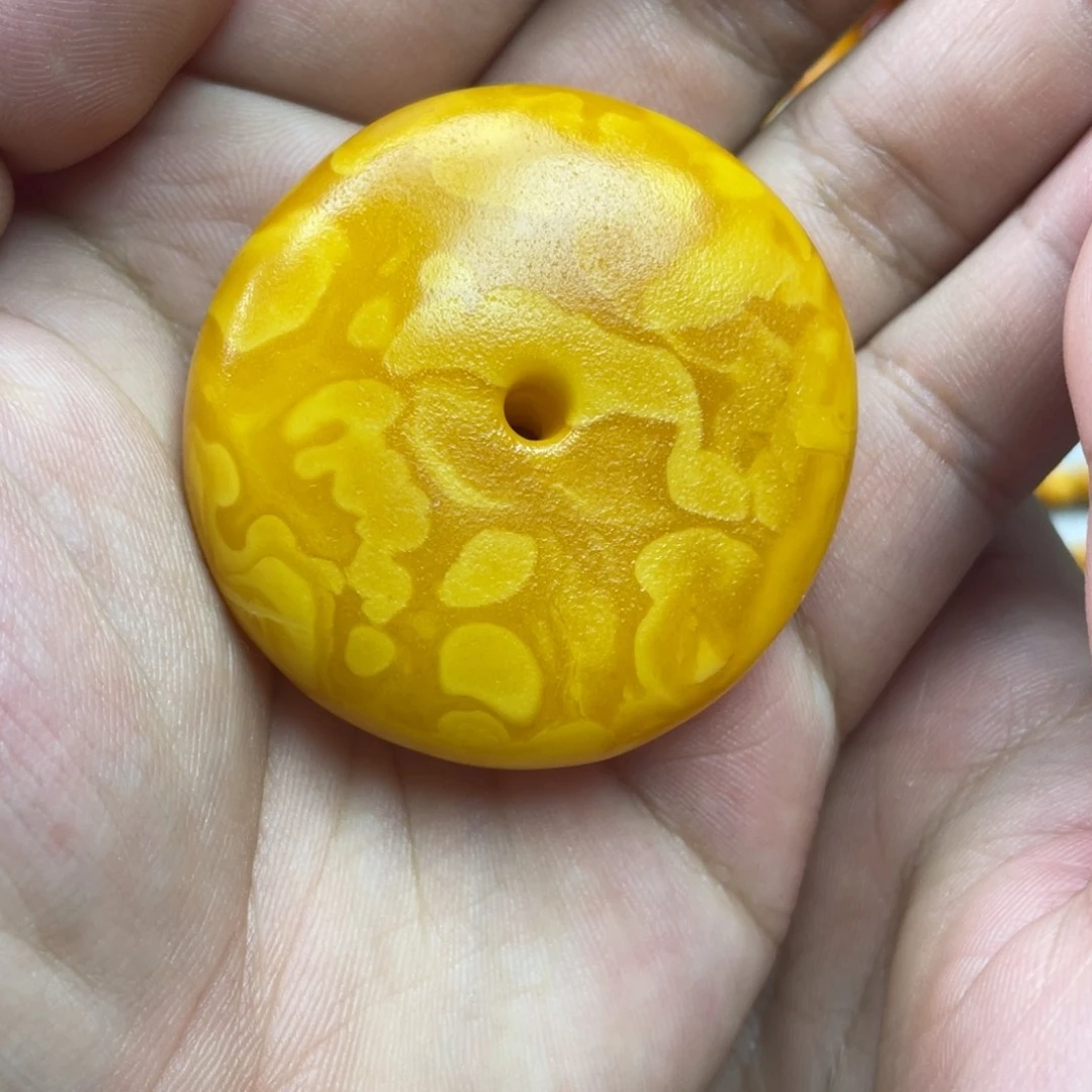 琥珀未镶嵌吊坠(不含链)