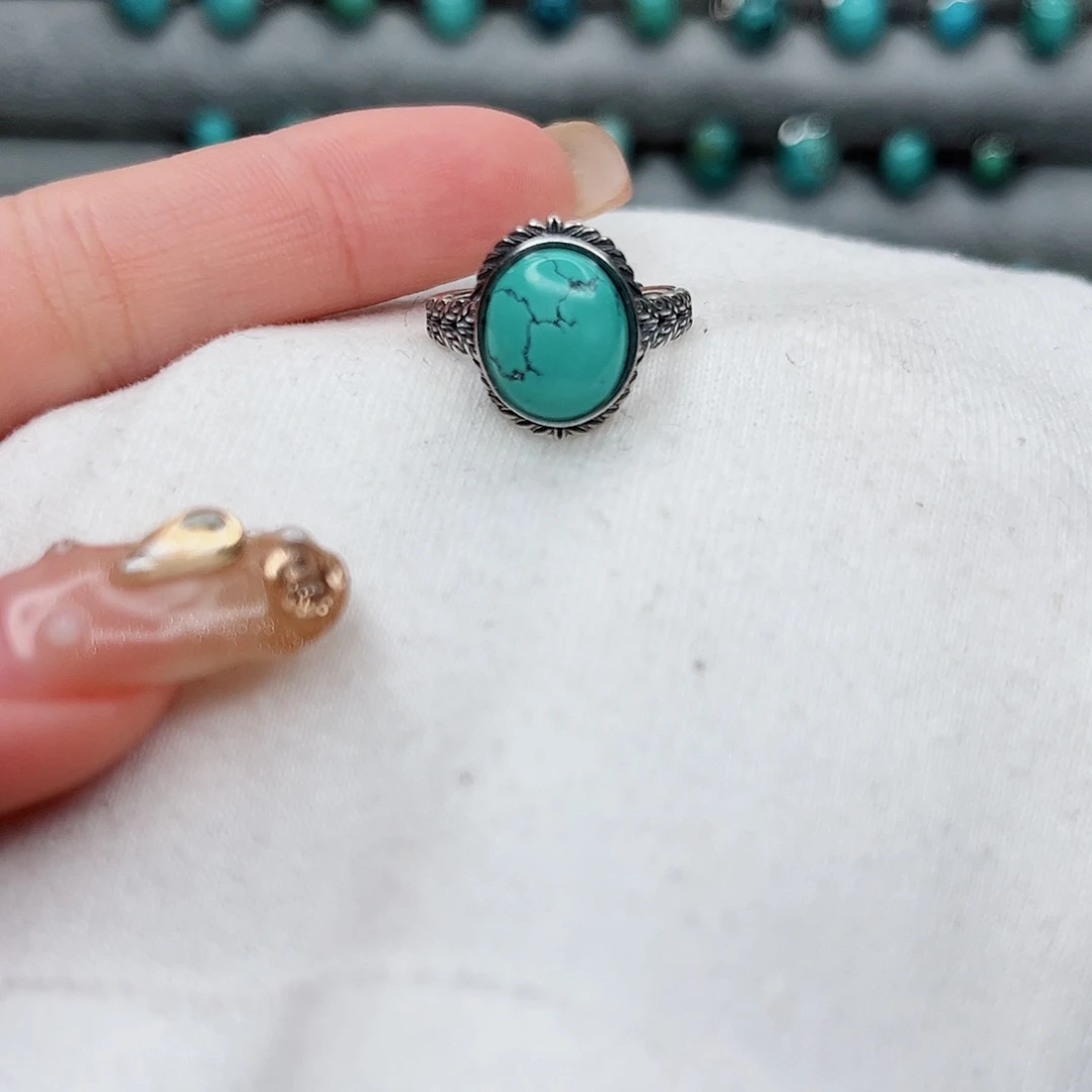 绿松石绿松石未镶嵌