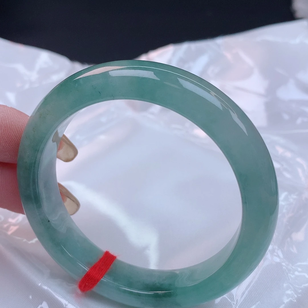 【闪购商品】未镶嵌手镯翡翠52