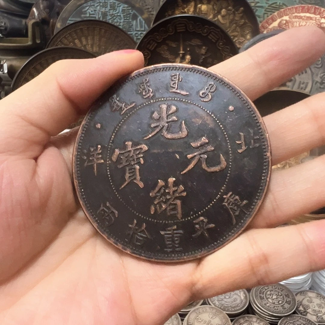 金属复古风格摆件