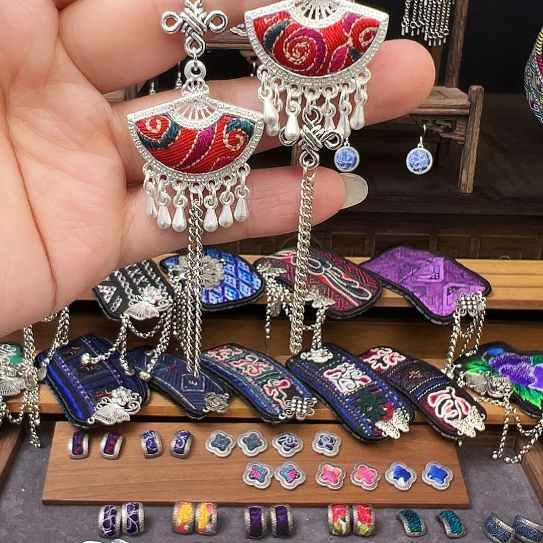 织绣手工刺绣工艺品